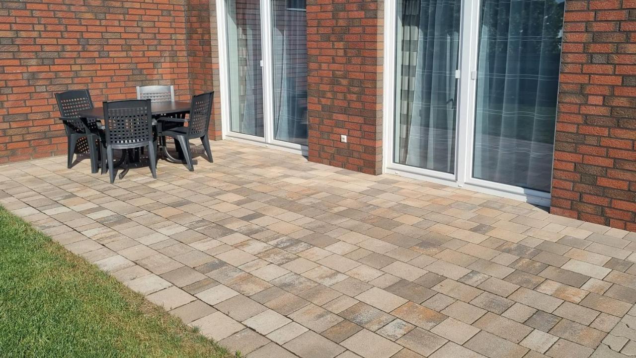Exzellentes Ferienhaus In Hannover Messe Naehe Sarstedt Exteriör bild